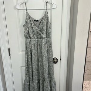 NWT Lulus M dress